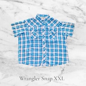 Wrangler Blue Plaid Casual Button Down Shirt